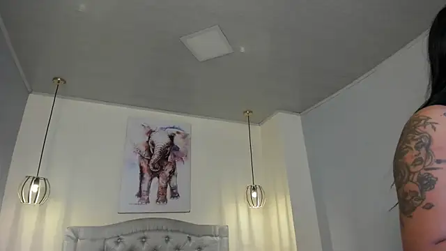 Snapshot of ayshel__ chatting on 1, 10, 2025 ayshel online show from 1, 10, 2025