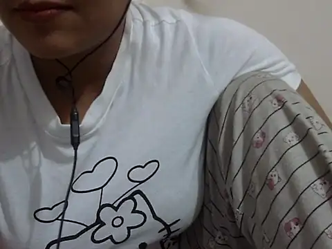 shekira99 online show from 27, 10, 2025