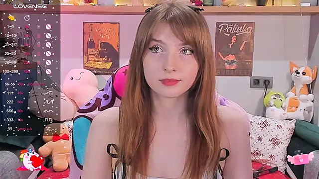 Snapshot of AliceLanley chatting on 29, 12, 2024 AliceLanley online show from 29, 12, 2024