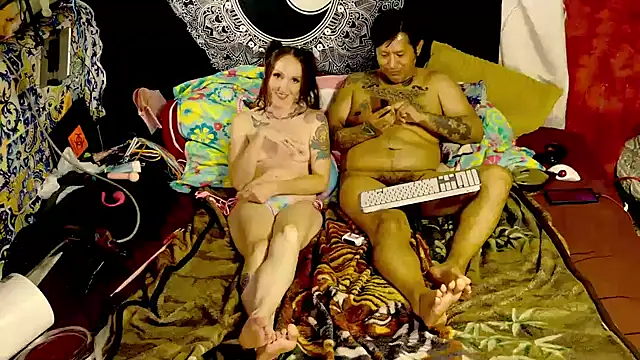 Snapshot of newboofgoofin chatting on 24, 11, 2025 newboofgoofin online show from 24, 11, 2025