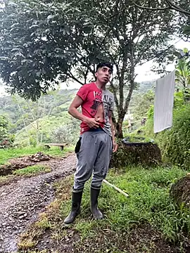 Snapshot of vergasgrandes chatting on 10, 12, 2024 vergasgrandes online show from 10, 12, 2024