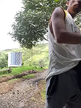 Snapshot of vergasgrandes chatting on 19, 12, 2024 vergasgrandes online show from 19, 12, 2024