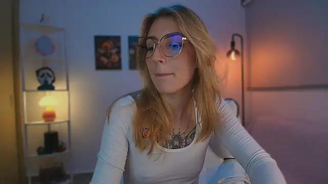 Dakotaa  online show from 26, 10, 2025