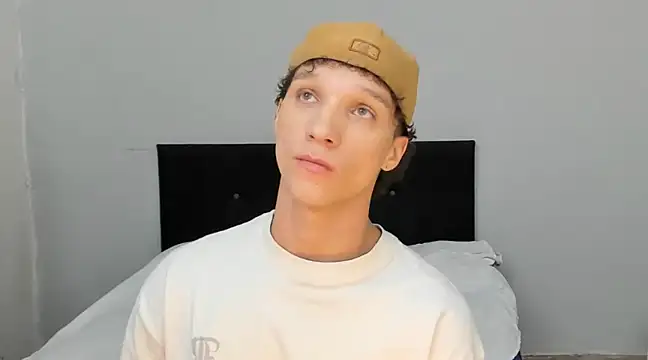 angelcortes online show from 21, 3, 2025