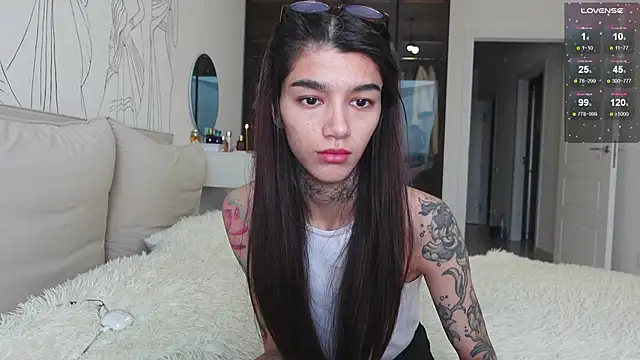 vinkitinkii online show from 17, 11, 2025