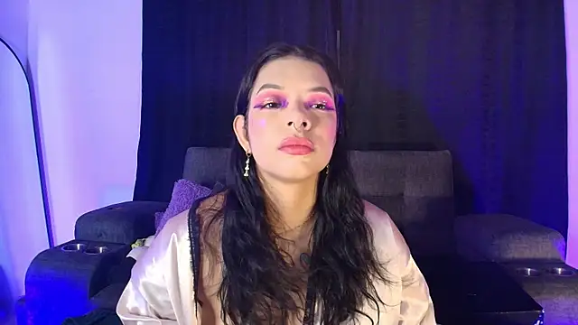 yungelitamor  online show from 2, 7, 2026