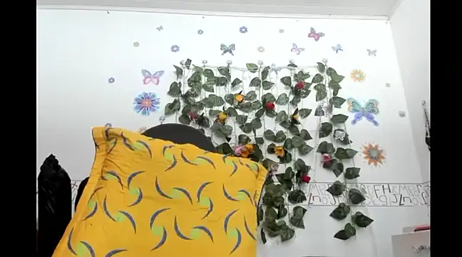 Snapshot of lili_breastxxx chatting on 1, 3, 2025 lili breastxxx online show from 1, 3, 2025