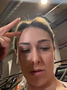 Snapshot of petrouchkaaa_ chatting on 14, 1, 2025 petrouchkaaa online show from 14, 1, 2025