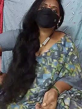 Snapshot of yours-kavaya chatting on 27, 12, 2024 yours-kavaya online show from 27, 12, 2024