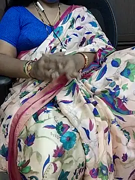 Snapshot of yours-kavaya chatting on 12, 9, 2025 yours-kavaya online show from 12, 9, 2025