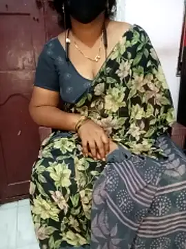 Snapshot of yours-kavaya chatting on 2, 12, 2025 yours-kavaya online show from 2, 12, 2025