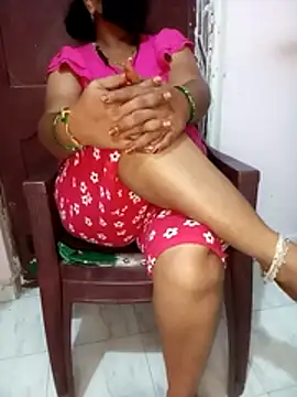 Snapshot of yours-kavaya chatting on 3, 12, 2025 yours-kavaya online show from 3, 12, 2025