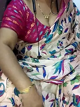 Snapshot of yours-kavaya chatting on 4, 12, 2025 yours-kavaya online show from 4, 12, 2025