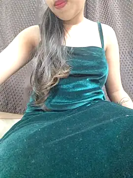 Snapshot of Roshni_98 chatting on 16, 2, 2025 Roshni 98 online show from 16, 2, 2025