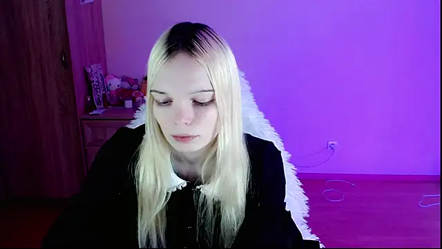 Emily Nyaffee online show from 25, 1, 2025