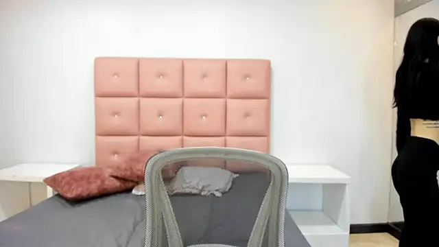 lhiamfit online show from 5, 12, 2024