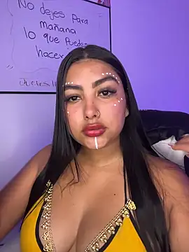 Snapshot of NatashaBrown12 chatting on 15, 11, 2025 NatashaBrown12 online show from 15, 11, 2025