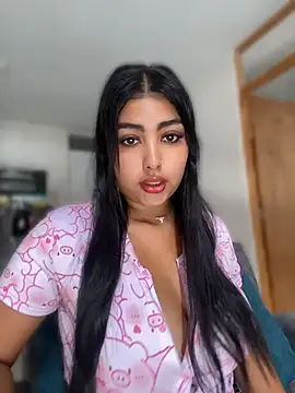 NatashaBrown12 online show from 17, 5, 2026