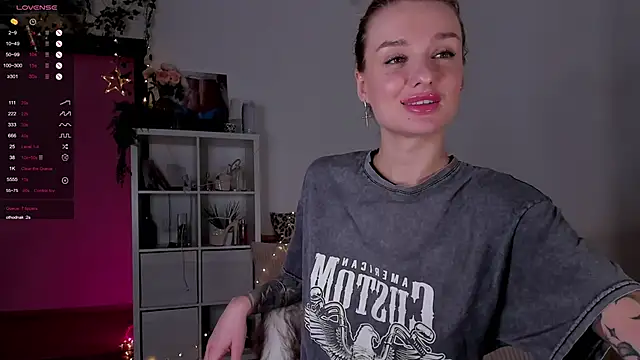 Snapshot of MissLovex chatting on 20, 2, 2025 MissLovex online show from 20, 2, 2025