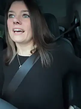 Snapshot of LadyLena1 chatting on 29, 12, 2024 LadyLena1 online show from 29, 12, 2024