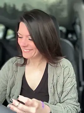 Snapshot of LadyLena1 chatting on 1, 1, 2025 LadyLena1 online show from 1, 1, 2025