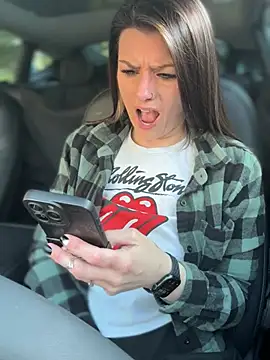 Snapshot of LadyLena1 chatting on 24, 1, 2025 LadyLena1 online show from 24, 1, 2025