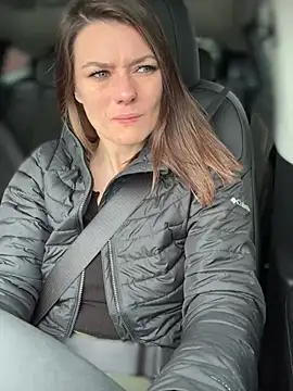 Snapshot of LadyLena1 chatting on 16, 2, 2025 LadyLena1 online show from 16, 2, 2025