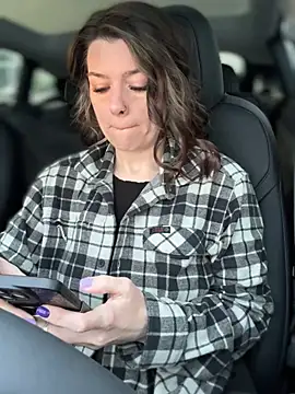 Snapshot of LadyLena1 chatting on 9, 3, 2025 LadyLena1 online show from 9, 3, 2025