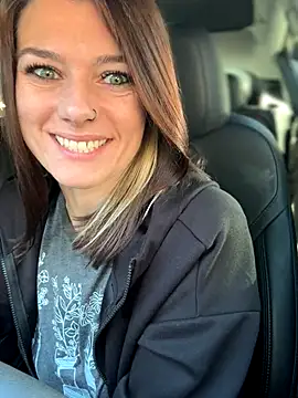 Snapshot of LadyLena1 chatting on 18, 9, 2025 LadyLena1 online show from 18, 9, 2025