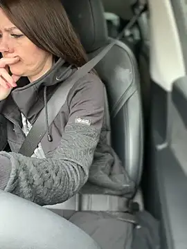 Snapshot of LadyLena1 chatting on 15, 11, 2025 LadyLena1 online show from 15, 11, 2025