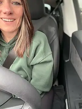 Snapshot of LadyLena1 chatting on 5, 12, 2025 LadyLena1 online show from 5, 12, 2025