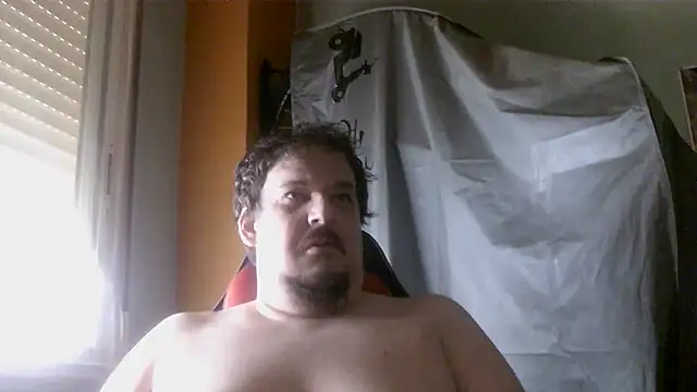 Snapshot of porkorossy chatting on 14, 7, 2026 porkorossy online show from 14, 7, 2026