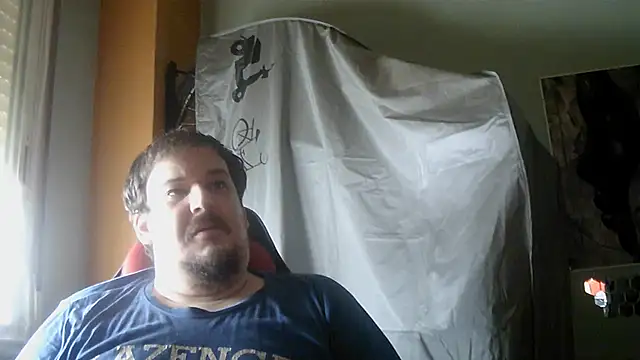 Snapshot of porkorossy chatting on 16, 7, 2026 porkorossy online show from 16, 7, 2026