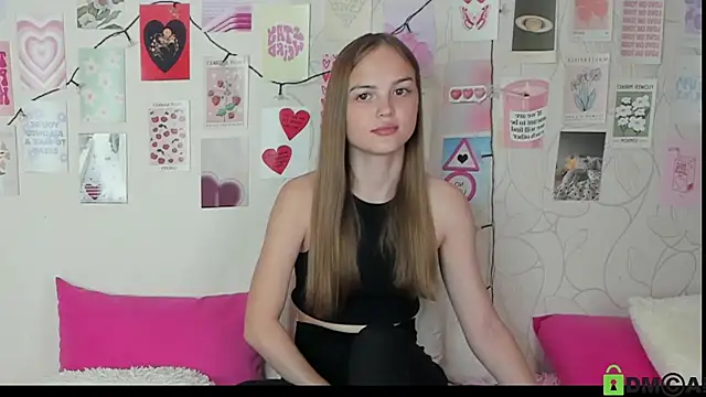 Snapshot of little_radiant_sun chatting on 18, 10, 2025 little radiant sun online show from 18, 10, 2025