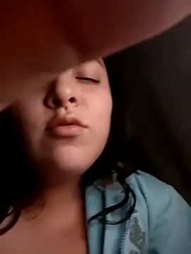 Chubbygrl20 online show from 3, 11, 2025