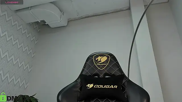 Snapshot of Skinny_Alice chatting on 14, 9, 2025 Skinny Alice online show from 14, 9, 2025