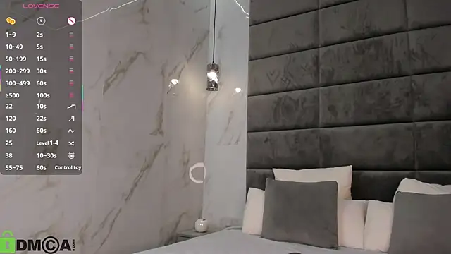 Snapshot of Skinny_Alice chatting on 20, 10, 2025 Skinny Alice online show from 20, 10, 2025