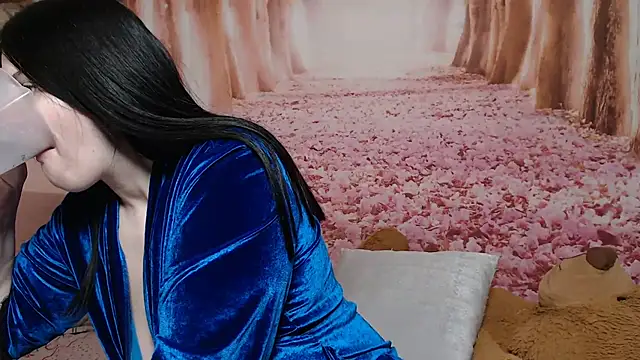 Annatrybebetter online show from 14, 1, 2026