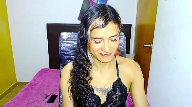 Queen camila online show from 12, 3, 2025