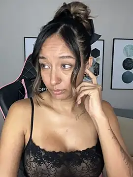 DianaHopson online show from 20, 2, 2025