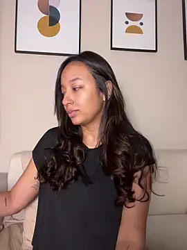 Snapshot of DianaHopson chatting on 23, 6, 2026 DianaHopson online show from 23, 6, 2026