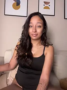 Snapshot of DianaHopson chatting on 28, 6, 2026 DianaHopson online show from 28, 6, 2026