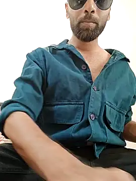 Snapshot of 18_couple_sex chatting on 5, 4, 2026 18 couple sex online show from 5, 4, 2026