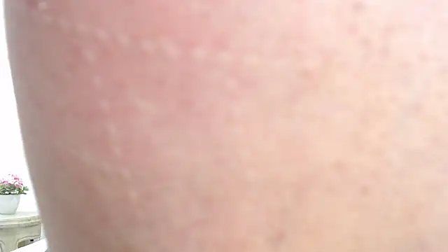 Snapshot of TiffanyFox1 chatting on 18, 1, 2025 TiffanyFox1 online show from 18, 1, 2025