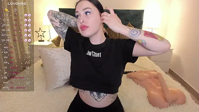 Snapshot of missAngellina chatting on 16, 1, 2025 missAngellina online show from 16, 1, 2025