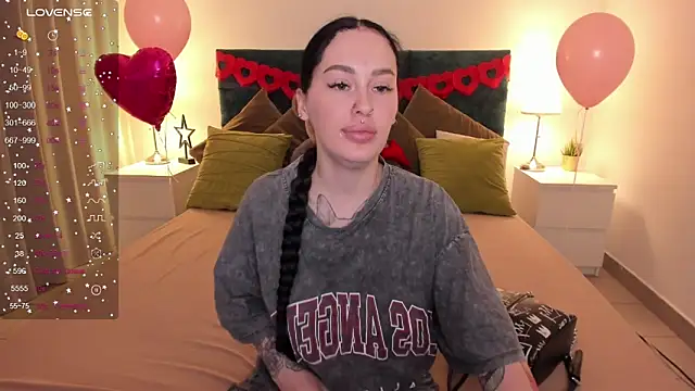 Snapshot of missAngellina chatting on 25, 2, 2025 missAngellina online show from 25, 2, 2025