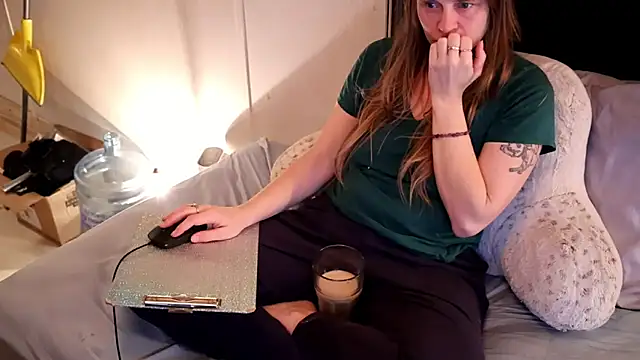 xxpixeyxx online show from 15, 11, 2025