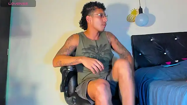 FuckHardlove online show from 29, 12, 2024