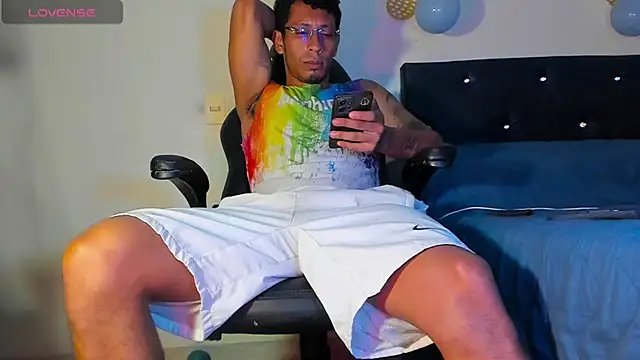 FuckHardlove online show from 16, 1, 2025