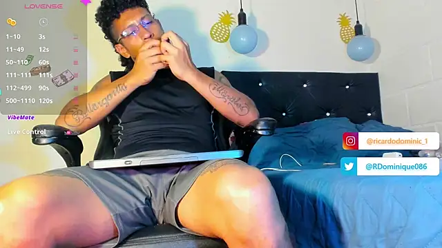 FuckHardlove online show from 28, 1, 2025